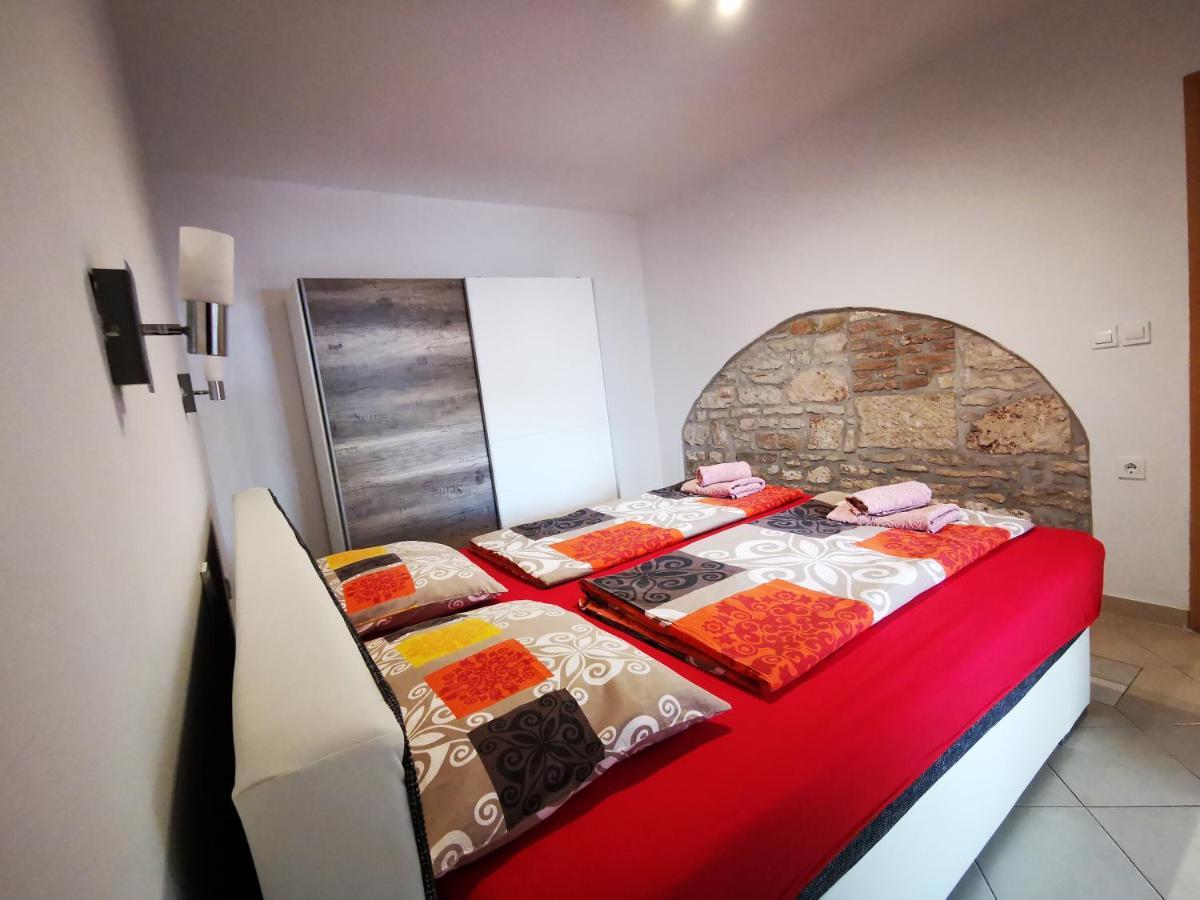 Meressa Paolia Apartments Novigrad  Exterior photo